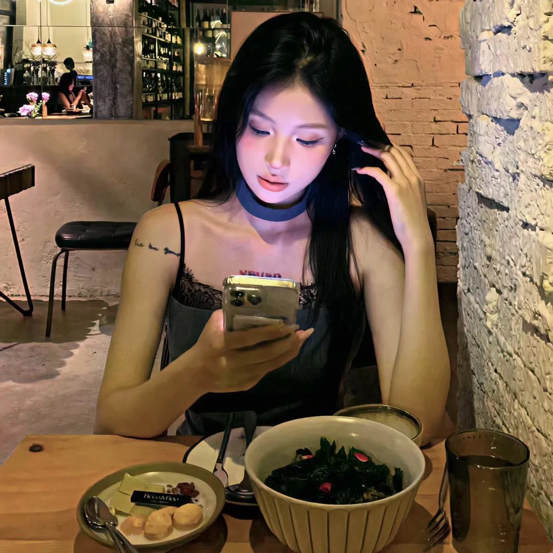 生活艰难所以快乐